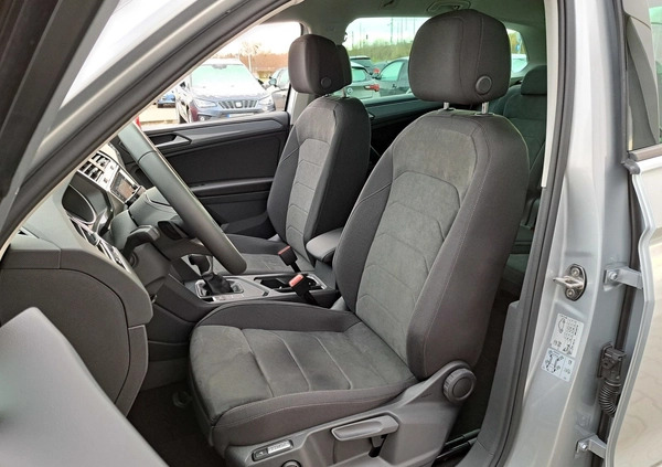 Volkswagen Tiguan cena 175000 przebieg: 10, rok produkcji 2023 z Oborniki Śląskie małe 781